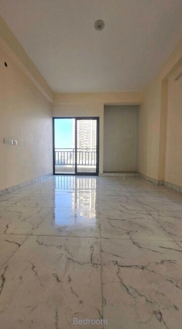 Bedroom in 3.5 BHK Apartment at The Golden Gate, Mahurali – for Sale