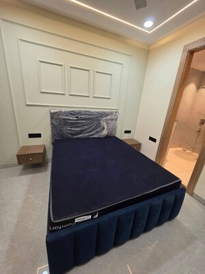 Bedroom in 1 BHK Apartment at Neb Sarai – for Rent