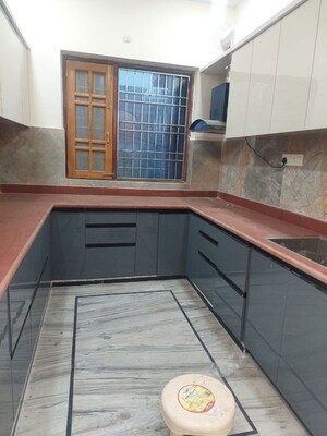 Balcony in 3 BHK Builder Floor at Gomti Nagar – for Rent