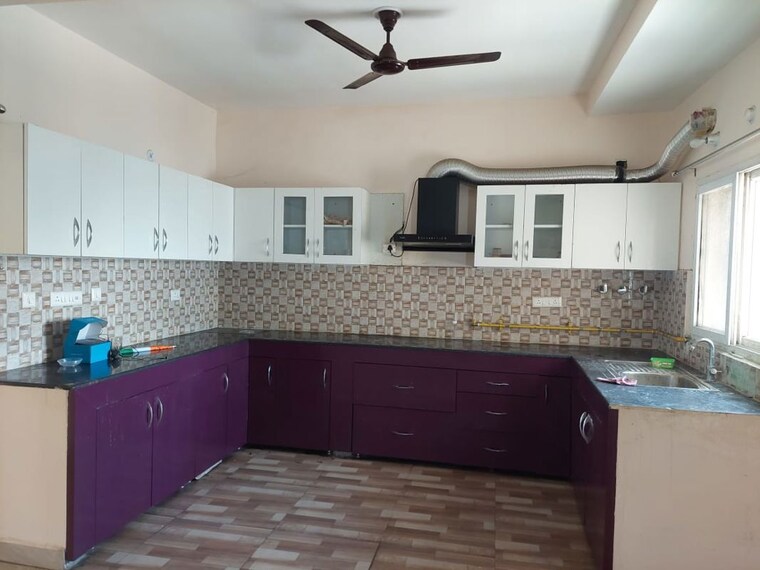 Kitchen, gomti nagar 2 Bedroom 1500 Sq.Ft. Builder Floor In Gomti Nagar Lucknow 10013987