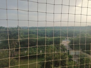 Master Bedroom in 4 BHK Apartment at Sector 21c – for Rent