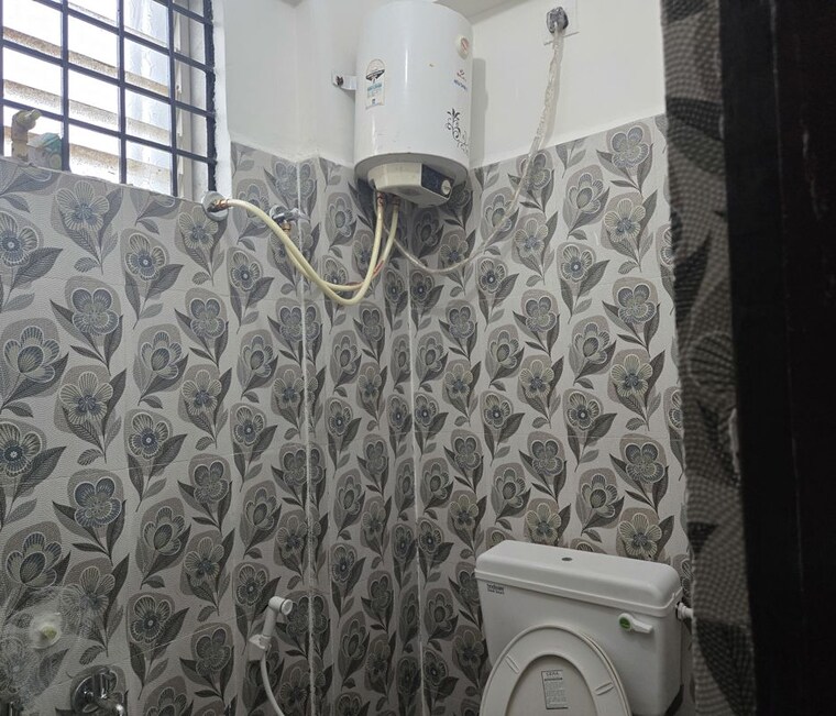 Bathroom, celebrity-srivaasas 2 Bedroom 900 Sq.Ft. Apartment In Electronic City Phase I Bangalore 10013994