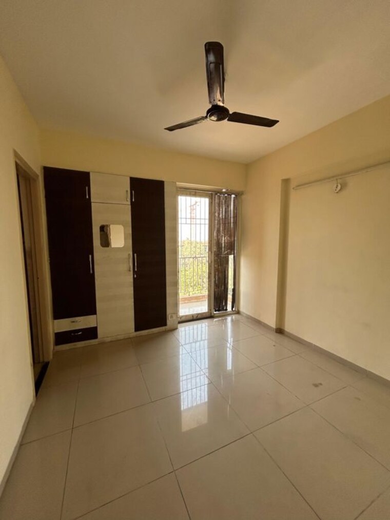 Bedroom, wave-dream-homes 2 Bedroom 808 Sq.Ft. Apartment In Wave City Ghaziabad 10014004