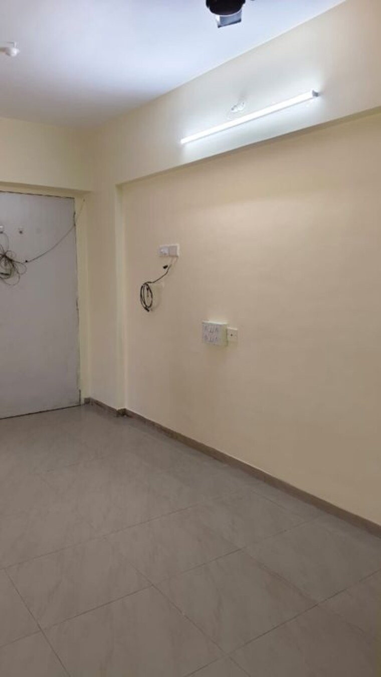 Room, nirmal-lifestyle-residency-chs-ltd 2 Bedroom 880 Sq.Ft. Apartment In P&t Staff Colony Mumbai 10014026