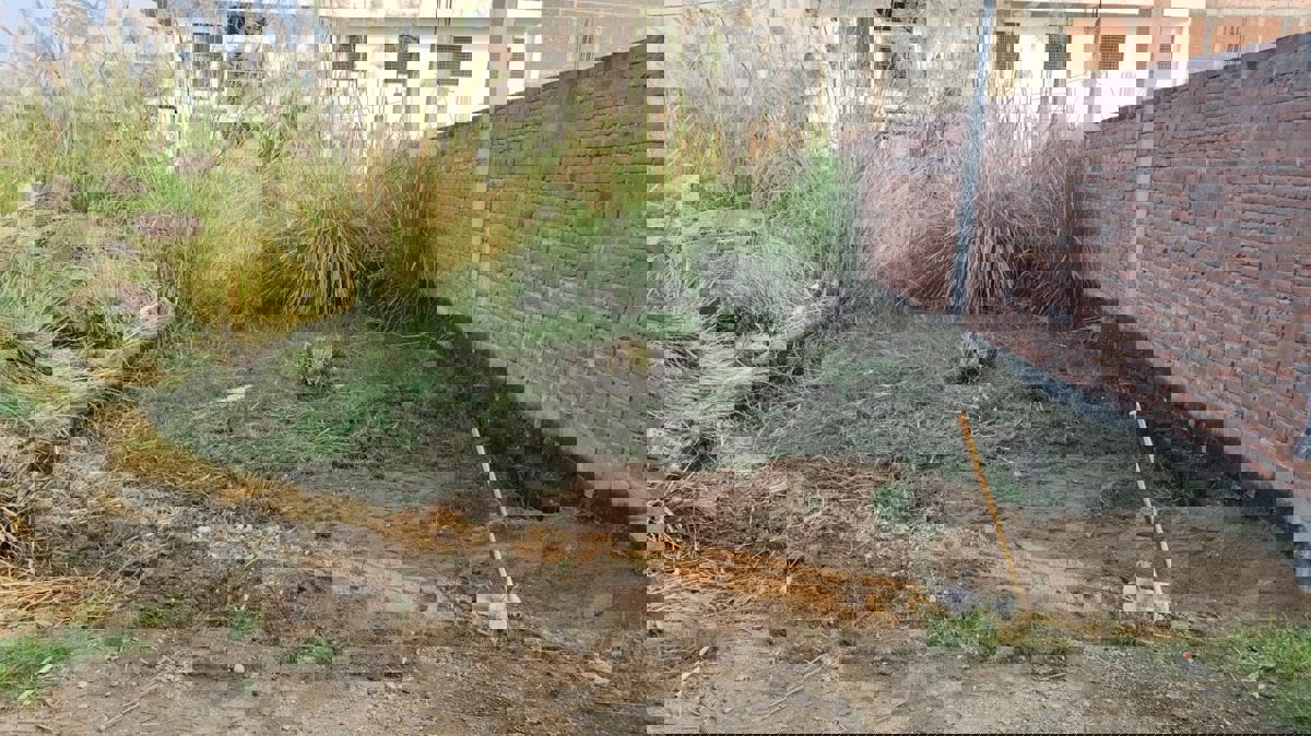 Plot For Sale in Gomti Nagar