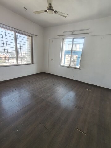 Room in 3 BHK Apartment at RK Lunkad Nisarg Nirmiti, Pimple Saudagar – for Sale