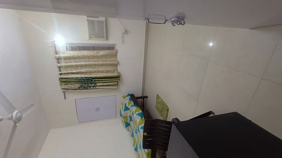 1 Rk+ Study Room Builder Floor For Rent in Saket