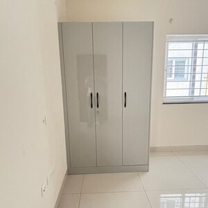 Room in 2.5 BHK Apartment at My Home Sayuk, Nallagandla – for Rent