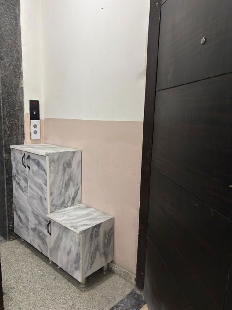 Bathroom, signature-global-park-4-and-5 3 Bedroom 1120 Sq.Ft. Builder Floor In Sohna Sector 36 Gurgaon 10014091