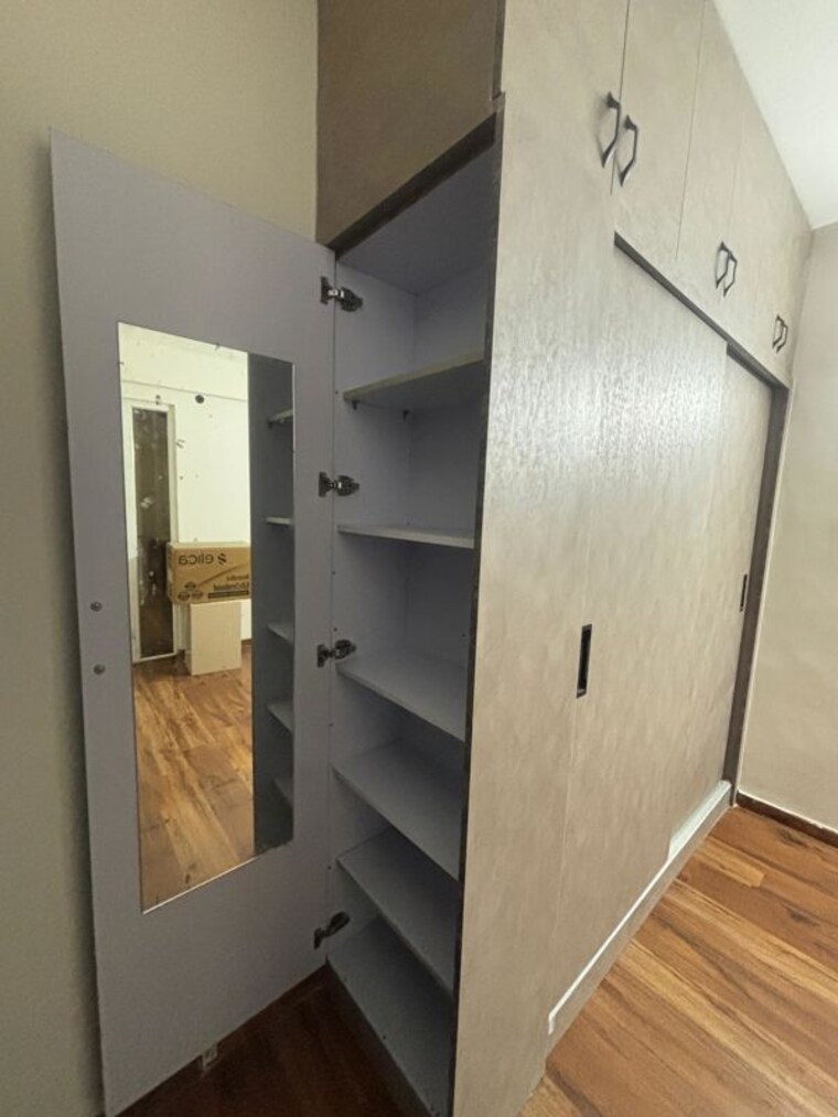 Bathroom, signature-global-park-4-and-5 3 Bedroom 1120 Sq.Ft. Builder Floor In Sohna Sector 36 Gurgaon 10014091