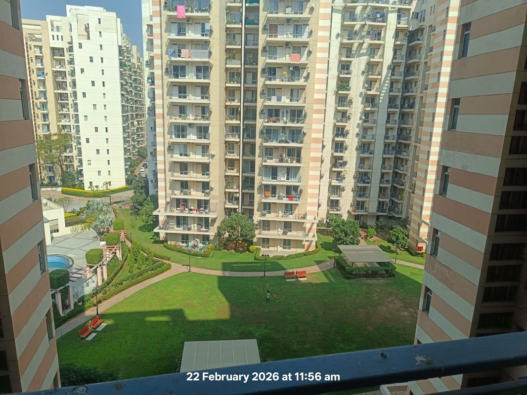 3.5 BHK + Servant Room,Study Room Apartment For Sale in Bestech Park View City 2