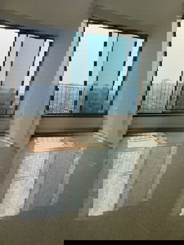 3.5 BHK 1558 Sq.Ft. Apartment in Oberoi Realty Esquire