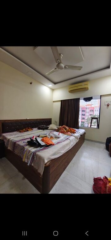 Bedroom in 2 BHK Apartment at Acme Enclave, Malad West – for Rent