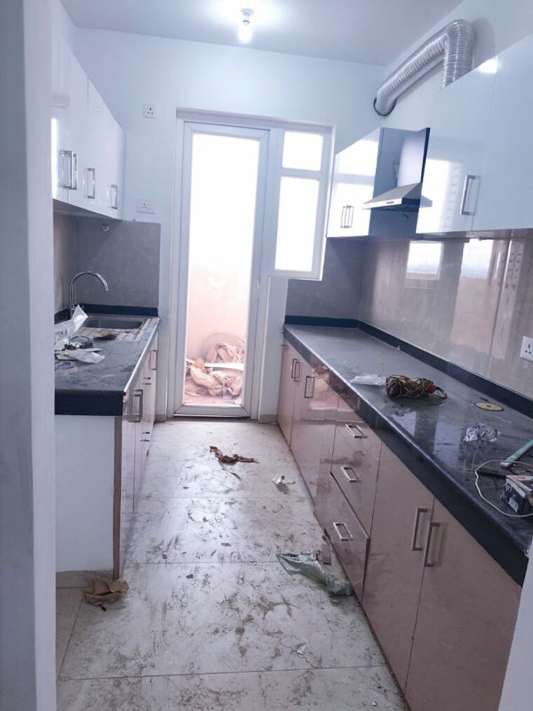 Kitchen, dlf-vibhuti-khand 2 Bedroom 1100 Sq.Ft. Builder Floor In Gomti Nagar Lucknow 10014129