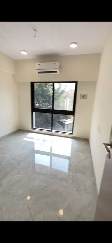 Master Bedroom in 2 BHK Apartment at Ajmera Boulevard, Malad West – for Rent