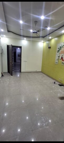 3.5 BHK + Servant Room Apartment For Rent in Aditya Celebrity Homes