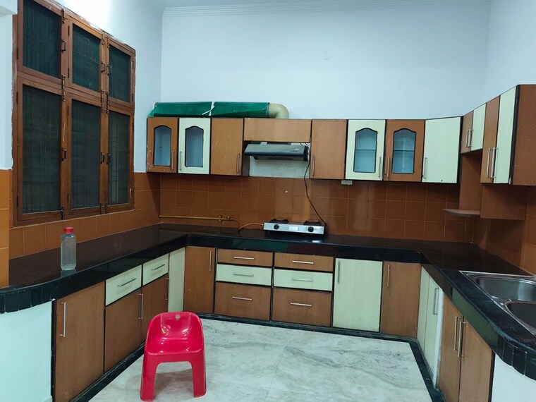 Kitchen, dlf-vibhuti-khand 2 Bedroom 1100 Sq.Ft. Builder Floor In Gomti Nagar Lucknow 10014153