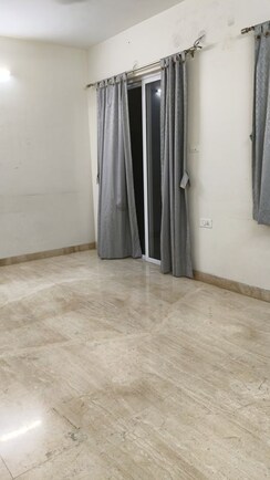 2 BHK Apartment For Rent in Goel Ganga Acropolis