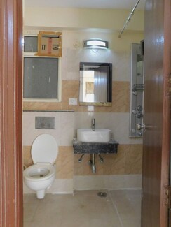 3 BHK Apartment For Sale in Shre Banke Bihari