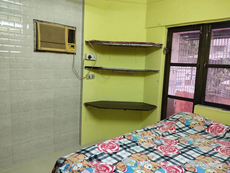 Bedroom, vile parle west 2 Bedroom 600 Sq.Ft. Apartment In Vile Parle West Mumbai 10008476
