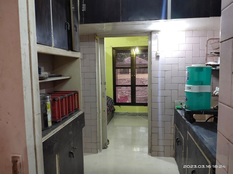 Kitchen, vile parle west 2 Bedroom 600 Sq.Ft. Apartment In Vile Parle West Mumbai 10008476