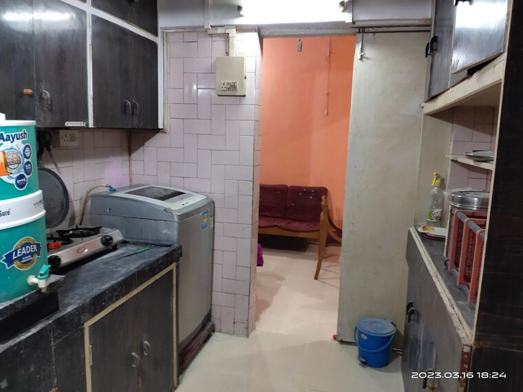 Kitchen, vile parle west 2 Bedroom 600 Sq.Ft. Apartment In Vile Parle West Mumbai 10008476