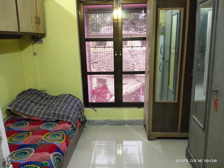 Bedroom, vile parle west 2 Bedroom 600 Sq.Ft. Apartment In Vile Parle West Mumbai 10008476