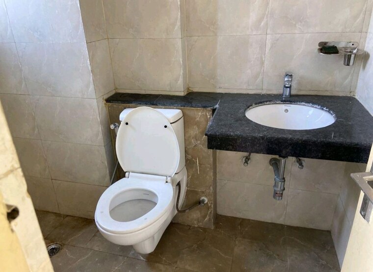 Bathroom, wave-executive-floors 2 Bedroom 900 Sq.Ft. Apartment In Wave City Ghaziabad 10014198