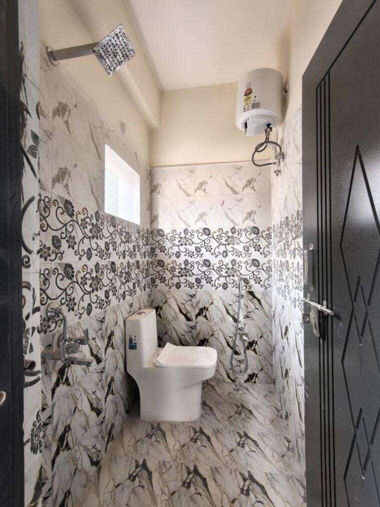 Bathroom, siri-residency-kondapur 1 Bedroom 700 Sq.Ft. Apartment In Kondapur Hyderabad 10014199