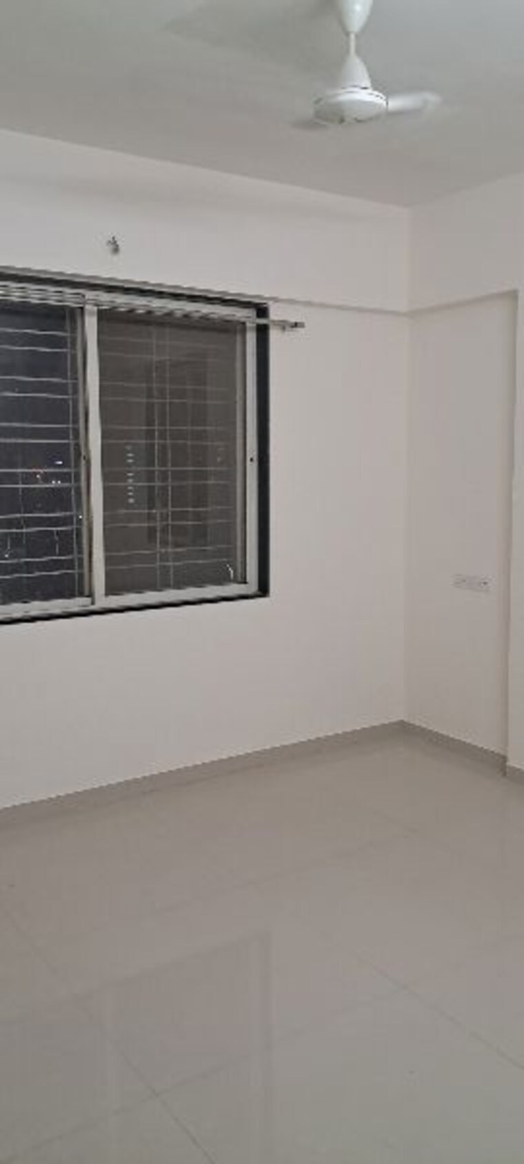 Room, shri-sainath-sentosa-pearl 2 Bedroom 1100 Sq.Ft. Apartment In Wakad Pune 9318790