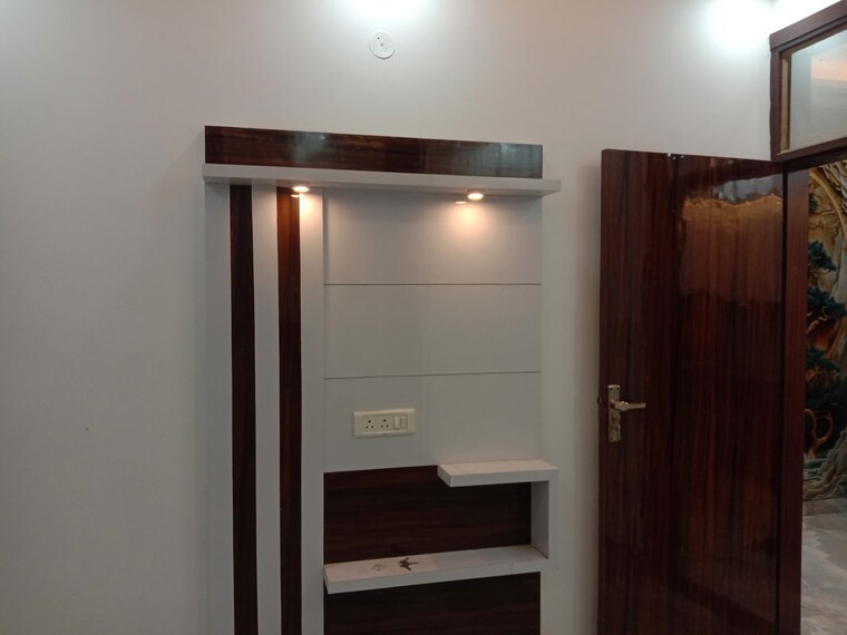 Room, dwarka mor 2 Bedroom 900 Sq.Ft. Independent House In Dwarka Mor Delhi 10014218