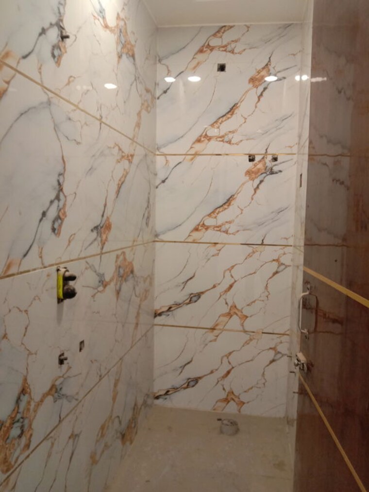 Bathroom, dwarka mor 2 Bedroom 900 Sq.Ft. Independent House In Dwarka Mor Delhi 10014228