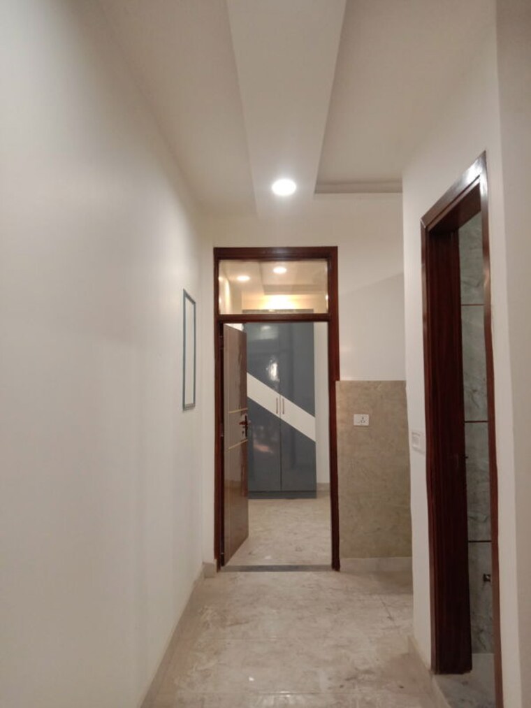 undefined, dwarka mor 2 Bedroom 900 Sq.Ft. Independent House In Dwarka Mor Delhi 10014228