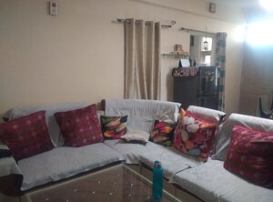 Bedroom in 2 BHK Apartment at Gulmohur Garden, Raj Nagar Extension – for Rent