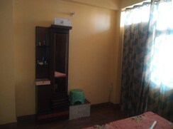 2 BHK Apartment For Rent in Gulmohur Garden