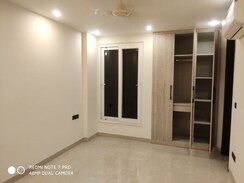 4 BHK + Servant Room Builder Floor For Rent in South Extension II