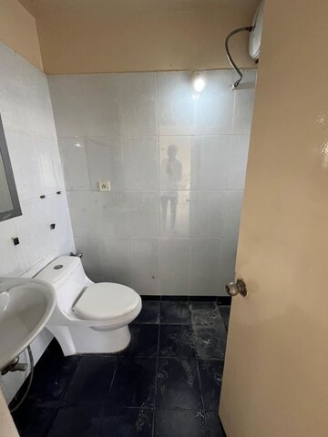 Master Bedroom in 3 BHK Apartment at Kharadi – for Rent