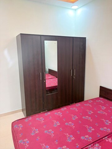 Furnished Amenities in 2 BHK Apartment at Kalpataru The Sunrise, Kolshet Road – for Rent