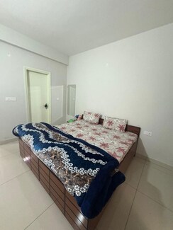 2 BHK + Pooja Room Apartment For Rent in SBP Homes Gardenia