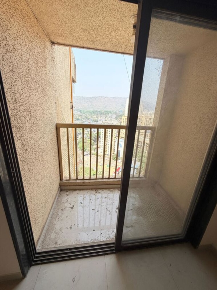 Balcony, shree-aasavari-apartment 2 Bedroom 900 Sq.Ft. Apartment In Vartak Nagar Thane 10014278
