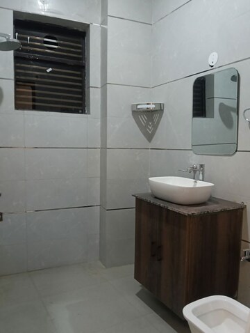 Bathroom in 2 BHK Builder Floor at Shivaji Nagar – for Rent