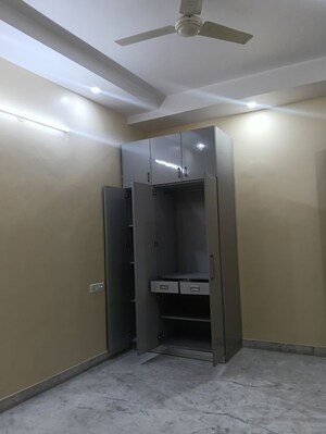 Building Lobby in 2 BHK Builder Floor at Shivaji Nagar – for Rent