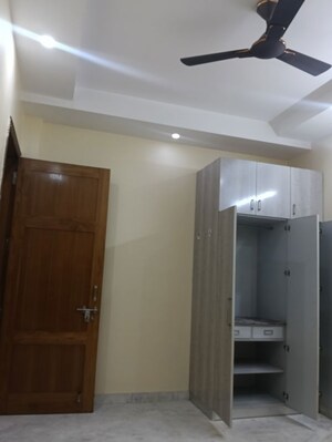 2 BHK Builder Floor For Rent in Shivaji Nagar