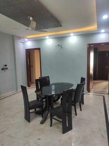 Gym in 3 BHK Builder Floor at Sector 46 – for Rent