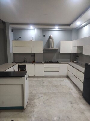 Kitchen in 3 BHK Builder Floor at Sector 46 – for Rent
