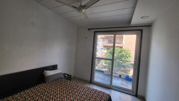 Bedroom in 3 BHK Builder Floor at Sector 45 – for Rent