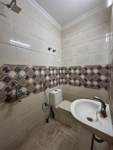 Bathroom in 2 BHK Builder Floor at Saket – for Rent