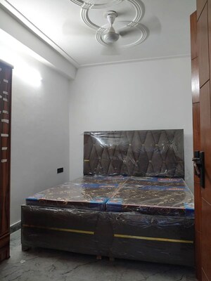 Bedroom in 2 BHK Builder Floor at Saket – for Rent