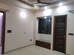 2.5 BHK + Pooja Room Builder Floor For Rent in RWA Apartments Sector 26