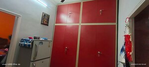 Furnished Amenities in 6 BHK Independent House at Laxman Vihar – for Sale